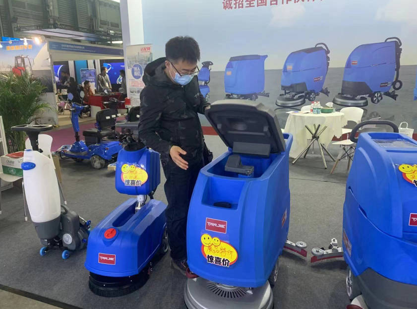 九龙坡坦洁洗地机公司致力于电动洗地机的生产、销售和服务百家